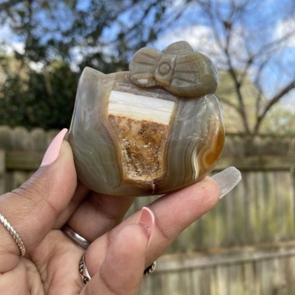 Hello Kitty Druzzy Agate - Picture 3 of 3